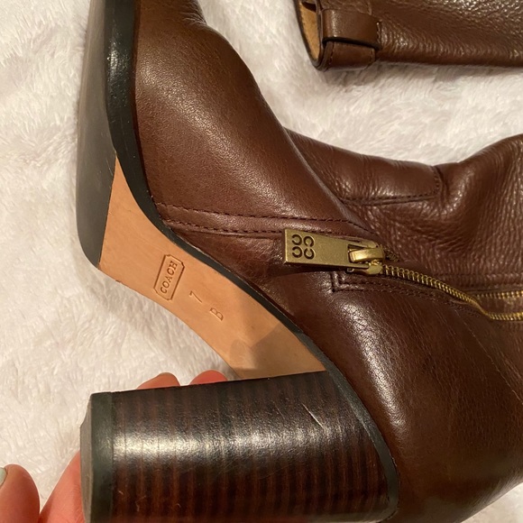 Coach Kaylie long boot stacked heel w box - Picture 6 of 15